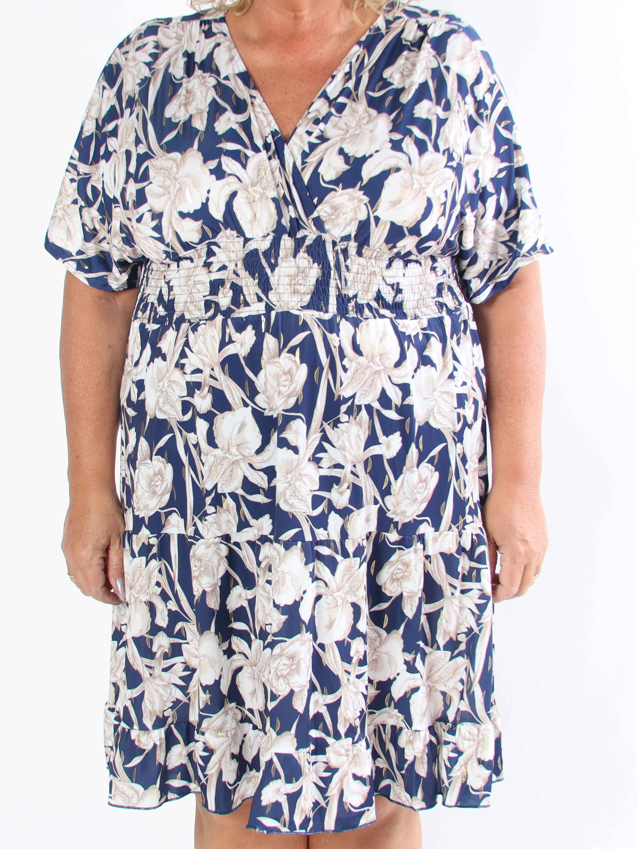 Angela - Plus size kjole med elegante flæselag i skørtet